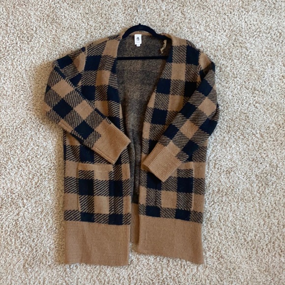 NWOT Vici Dolls Flawless Cardigan Sweater - Picture 2 of 10